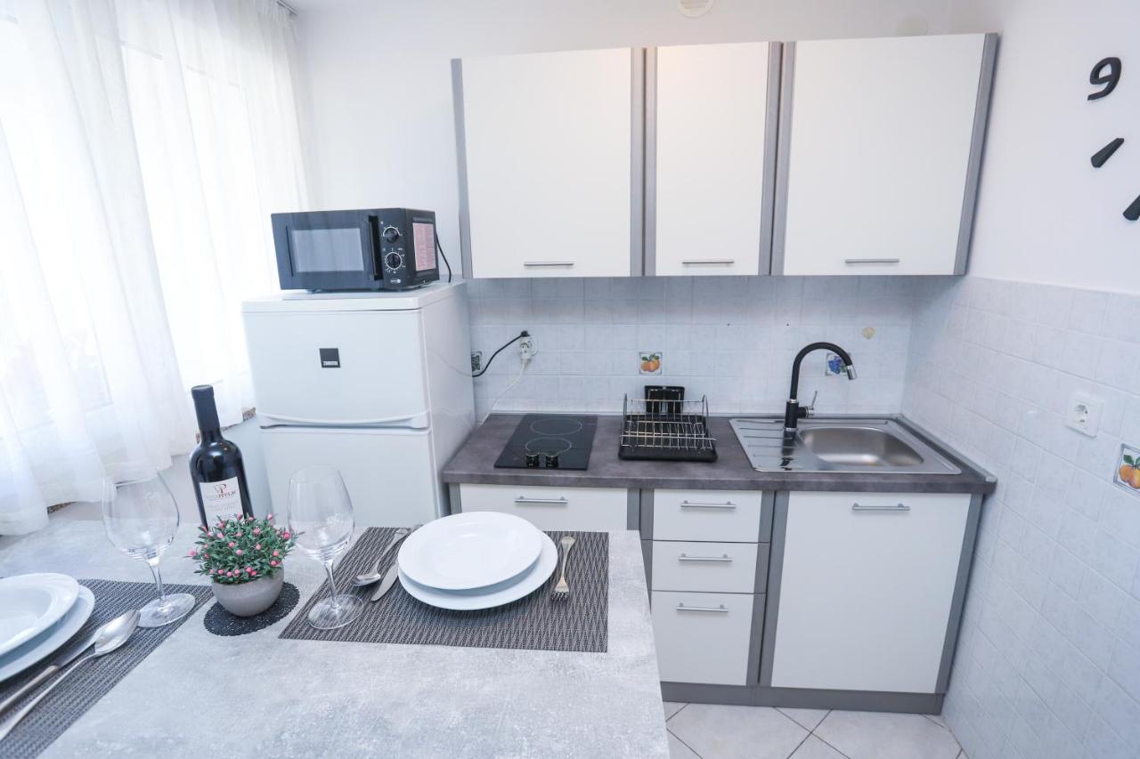 Apartment Ivica ポレッチ エクステリア 写真