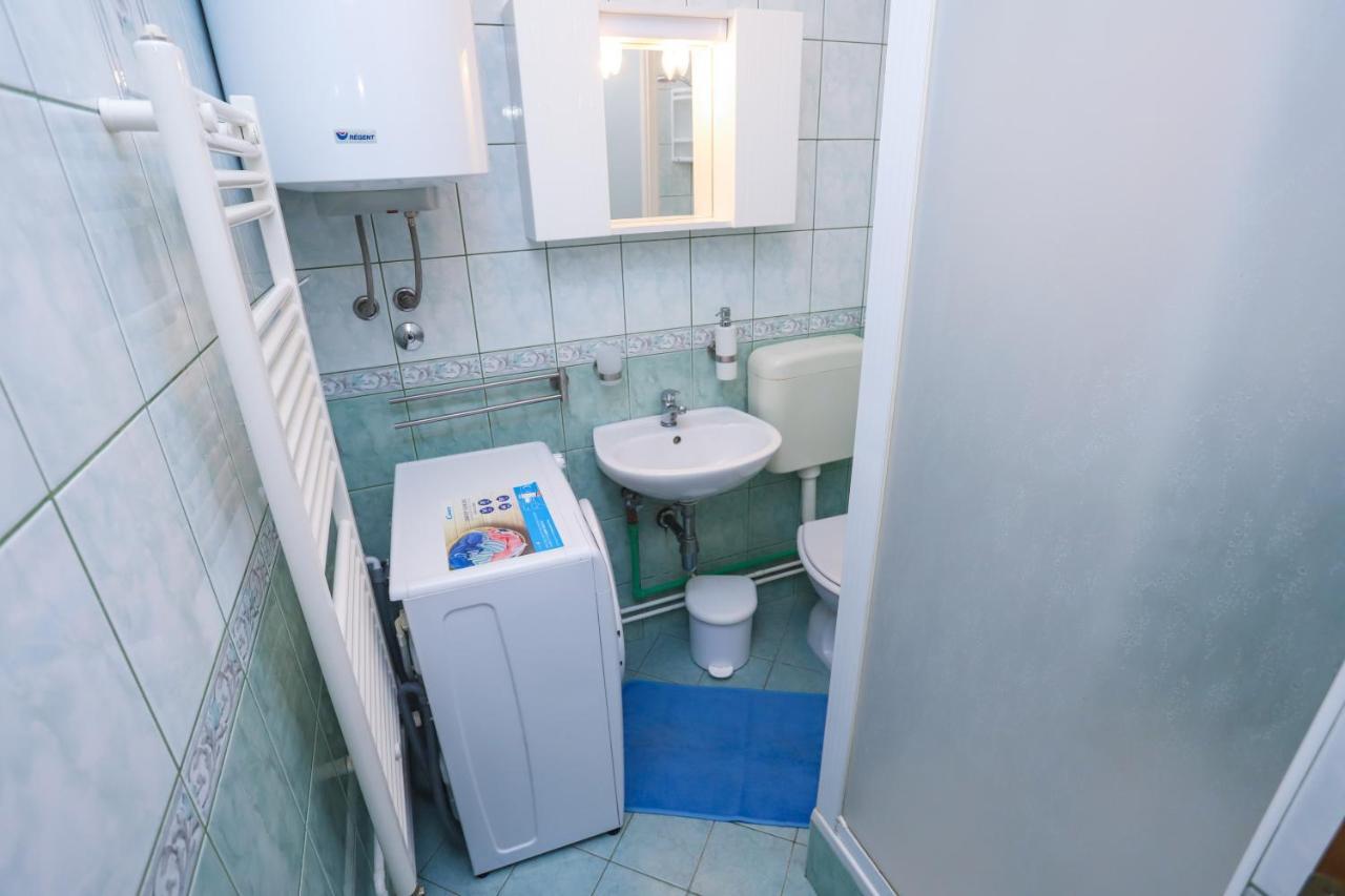 Apartment Ivica ポレッチ エクステリア 写真