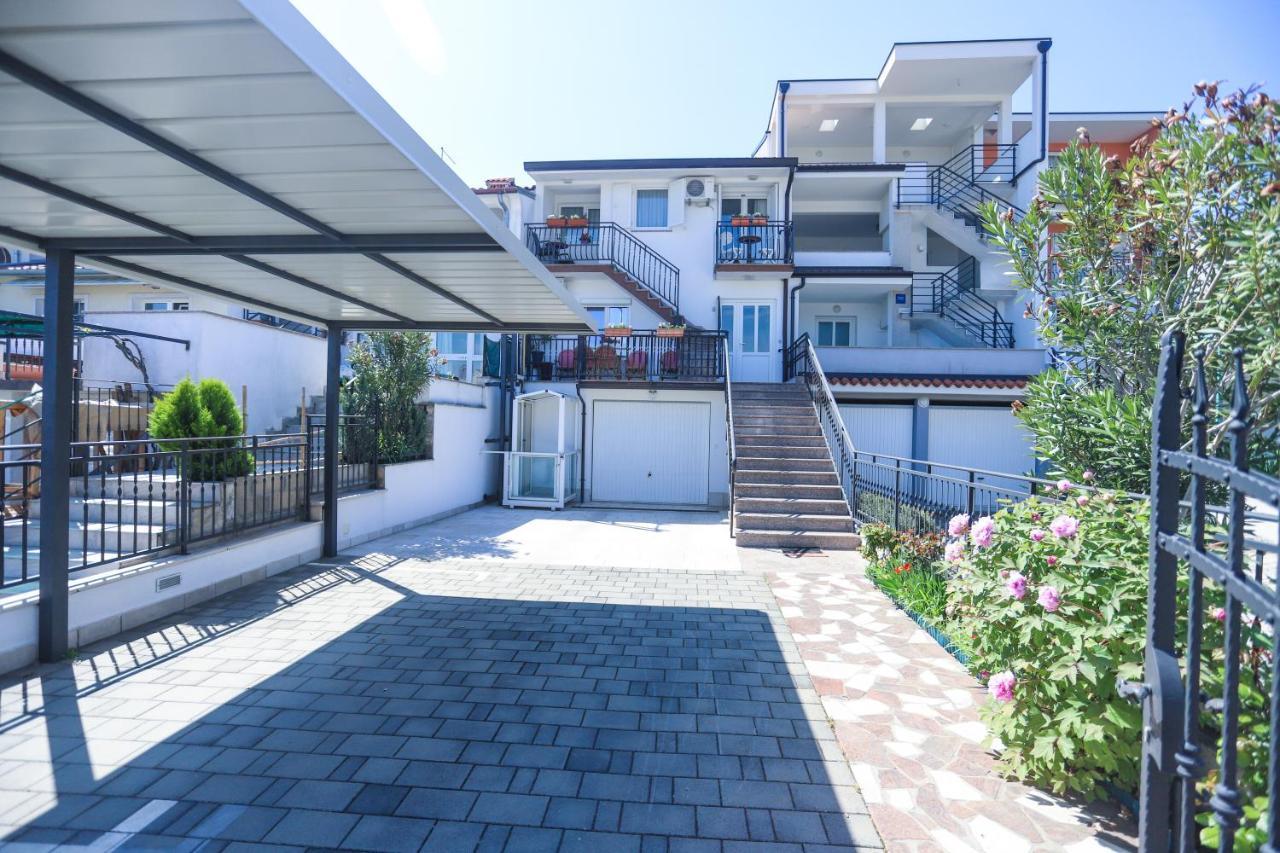 Apartment Ivica ポレッチ エクステリア 写真