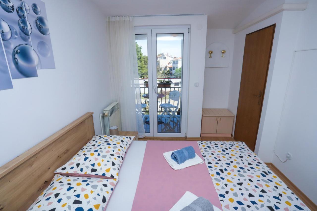 Apartment Ivica ポレッチ エクステリア 写真